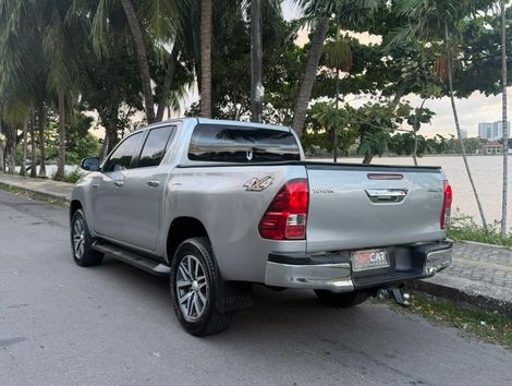Toyota Hilux CD SRX 4x4 2.8 TDI 16V Diesel Aut.