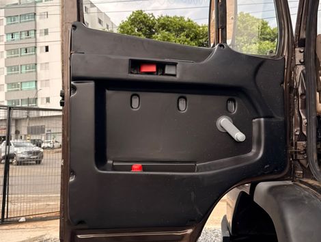 MERCEDES-BENZ L-1614 2p (diesel)