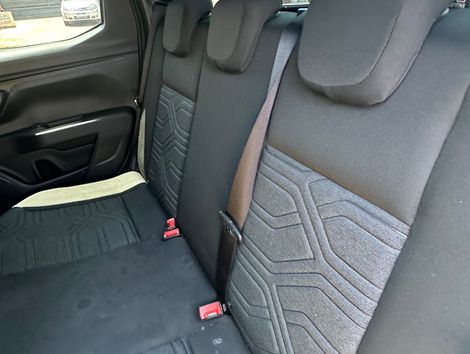 Fiat Strada Freedom 1.3 Flex 8V CD