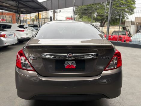 Nissan VERSA SL 1.6 16V FlexStart 4p Aut.