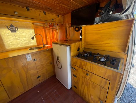 VolksWagen Kombi Standard/ Luxo/ Série Prata