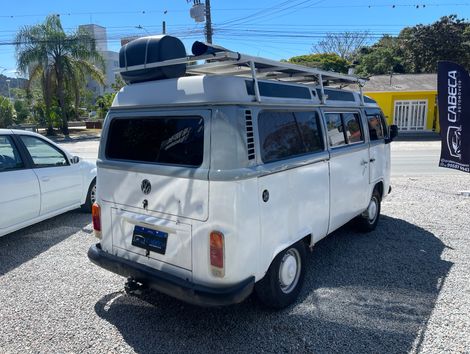 VolksWagen Kombi Standard/ Luxo/ Série Prata