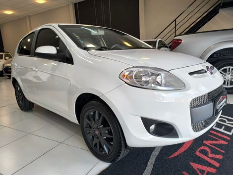 Fiat Palio ESSENCE 1.6 Flex 16V 5p
