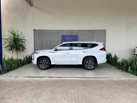 Mitsubishi Pajero Sport HPE-S 2.4  4x4 Diesel Aut.