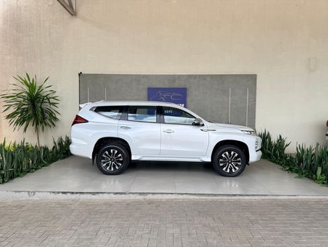 Mitsubishi Pajero Sport HPE-S 2.4  4x4 Diesel Aut.