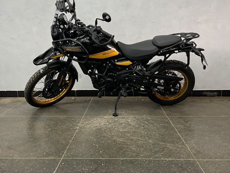 Royal Enfield HIMALAYAN 450