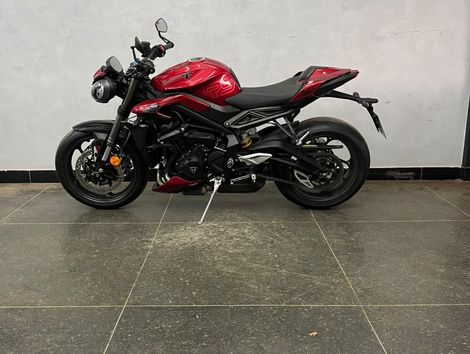 TRIUMPH STREET TRIPLE 765 RS