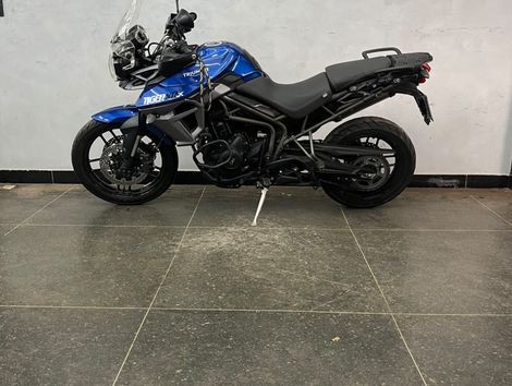 TRIUMPH TIGER 800 XRX
