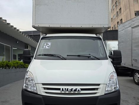 IVECO DAILY CHASSI 35S14 2p (diesel)