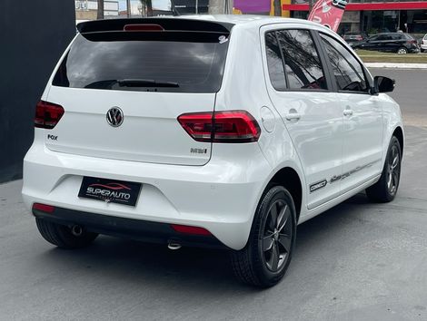 VolksWagen Fox Connect 1.6 Flex 8V 5p