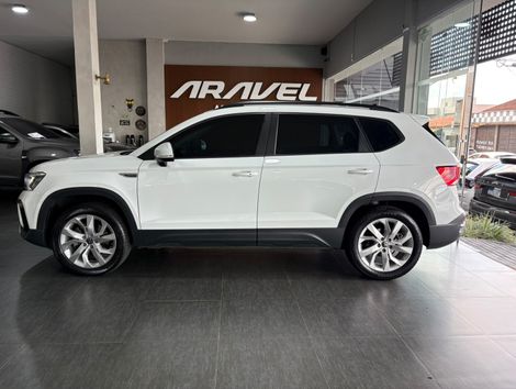 VolksWagen TAOS Comfortline 1.4 250 TSI Flex Aut.
