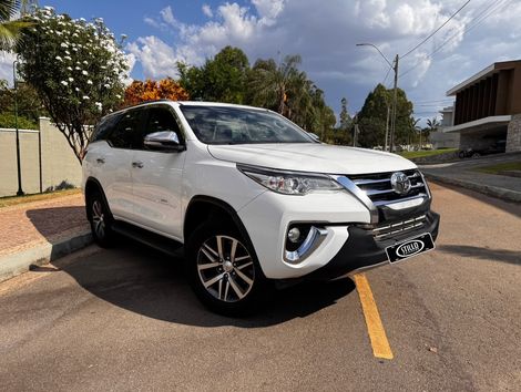 Toyota Hilux CD SR 4x2 2.7 16V/2.7 Flex Aut.