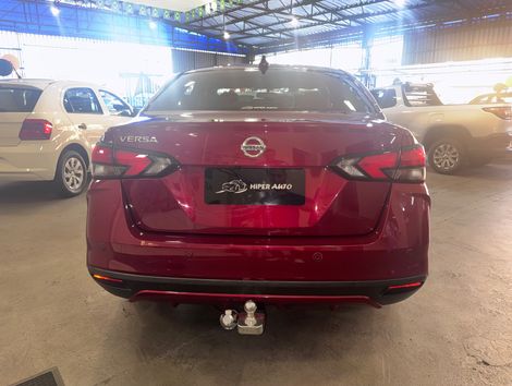 Nissan VERSA Exclusive 1.6 16V Flex Aut.