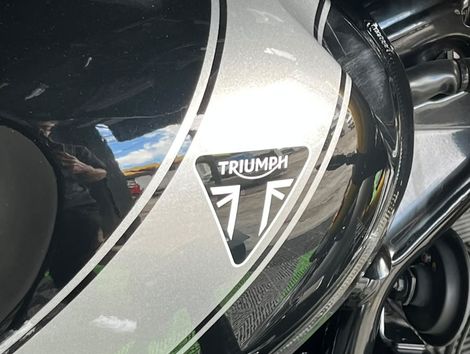 TRIUMPH SCRAMBLER 400 X