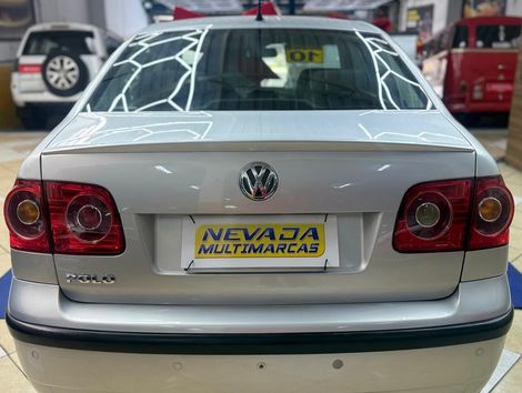 VolksWagen Polo Sedan 1.6 Mi Total Flex 8V 4p