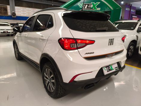 Fiat ARGO TREKKING 1.3 8V Flex