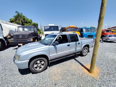 Chevrolet S10 P-Up Executive 2.4 MPFI F.Power CD