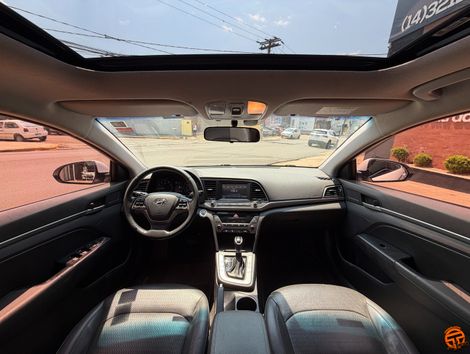 Hyundai Elantra 2.0 16V Flex Aut.