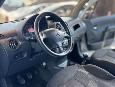 Citroën C3 GLX 1.4/ GLX Sonora 1.4 Flex 8V 5p