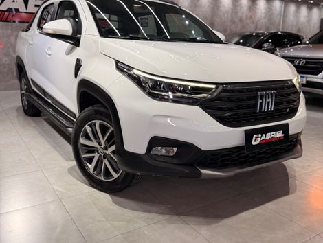 Fiat Strada Volcano 1.3 Flex 8V CD