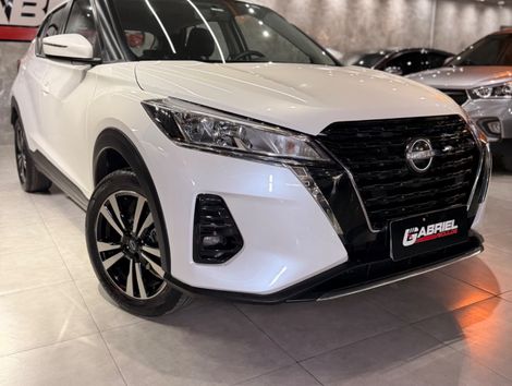 Nissan KICKS Play Sense 1.6 16V Flex Aut.