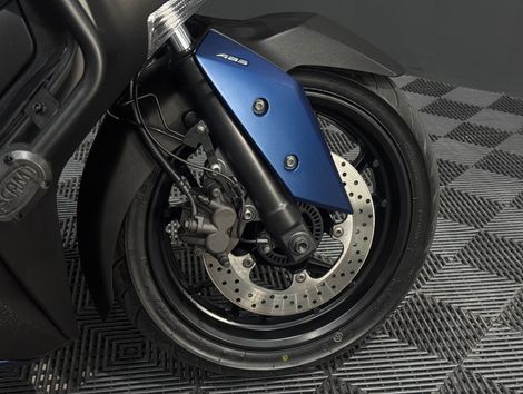 YAMAHA XMAX 250 ABS