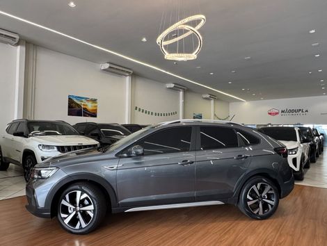 VolksWagen Nivus Highline 1.0 200 TSI Flex Aut.