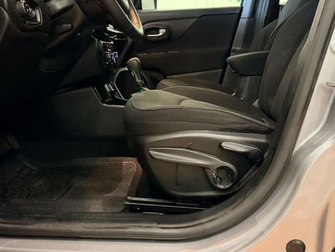Jeep Renegade Sport 1.8 4x2 Flex 16V Aut.