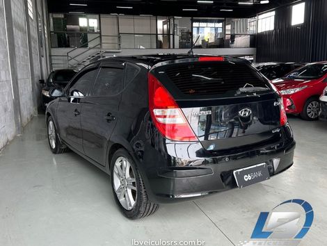 Hyundai i30 2.0 16V 145cv 5p Aut.