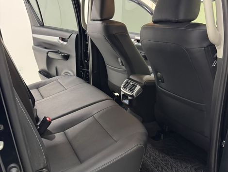 Toyota Hilux CD SRX Plus 4x4 2.8 TDI Die. Aut.