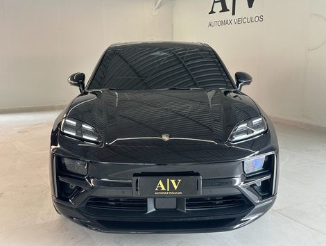 Porsche Macan Turbo (Elétrico)