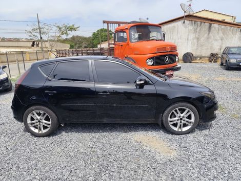 Hyundai i30 2.0 16V 145cv 5p Aut.