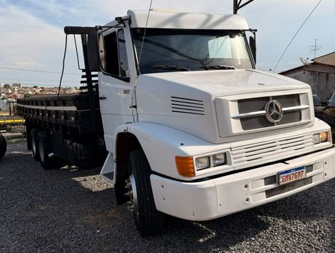 MERCEDES-BENZ L-1618 3-Eixos 2p (diesel)