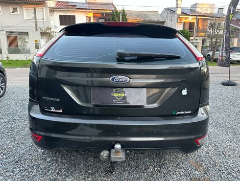 Ford Focus 1.6 S/SE/SE Plus Flex 8V/16V  5p