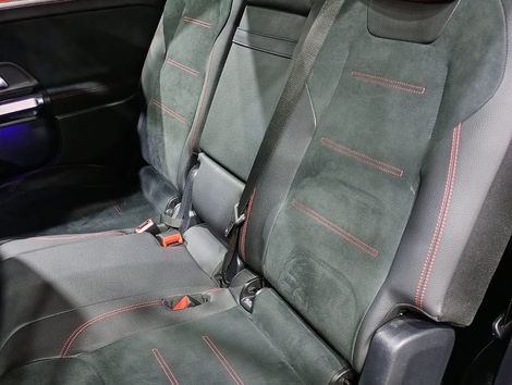 Mercedes GLB 220 4M AMG Line 2.0 TB Aut. (Híb.)