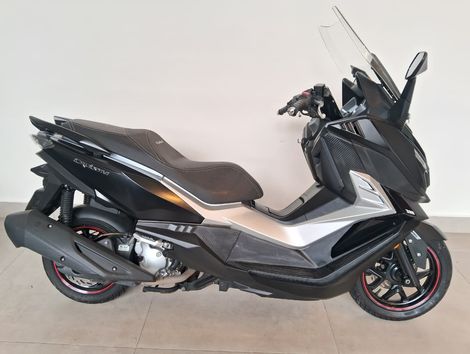 DAFRA CRUISYM 300 