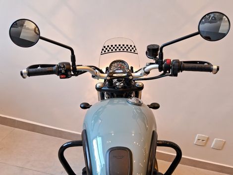 TRIUMPH STREET SCRAMBLER 900cc