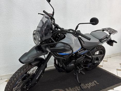 Royal Enfield Himalayan 450 Top