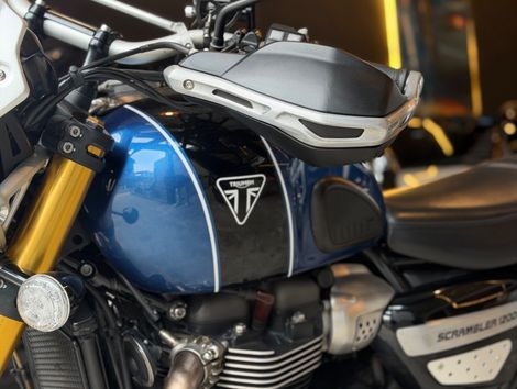 TRIUMPH SCRAMBLER 1200 XE