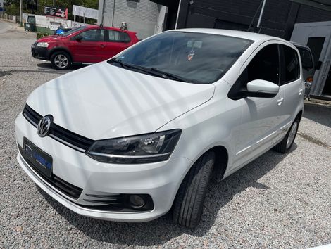 VolksWagen Fox Connect 1.6 Flex 8V 5p