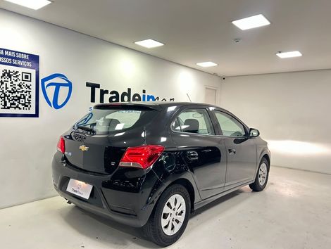 Chevrolet ONIX HATCH LT 1.0 8V FlexPower 5p Mec.