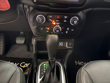 Jeep Renegade Long. T270 1.3 TB 4x2 Flex Aut.
