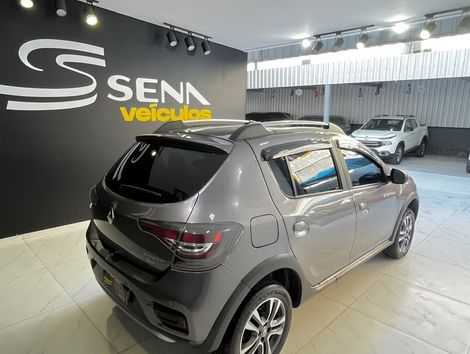 Renault STEPWAY Iconic Flex 1.6 16V Aut.