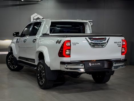 Toyota Hilux CD SRX Plus 4x4 2.8 TDI Die. Aut.