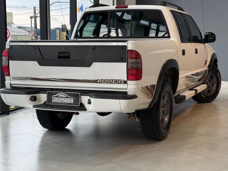 Chevrolet S10 Pick-Up RODEIO 2.4 MPFI F.Power CD