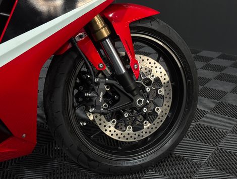 HONDA CBR 650 R