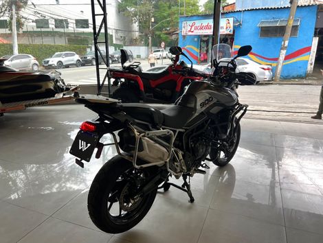 TRIUMPH TIGER 900 GT PRO