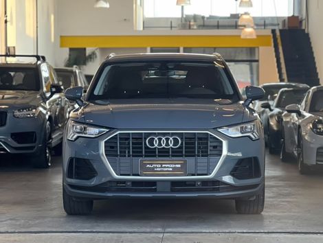 Audi Q3 Black Ed. 1.4 TFSI Flex/Black S-tron.
