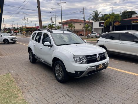 Renault DUSTER Dynamique 1.6 Flex 16V Aut.