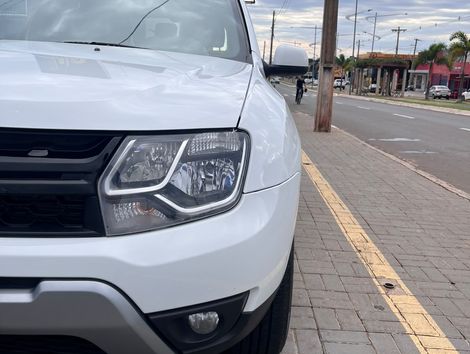 Renault DUSTER Dynamique 1.6 Flex 16V Aut.